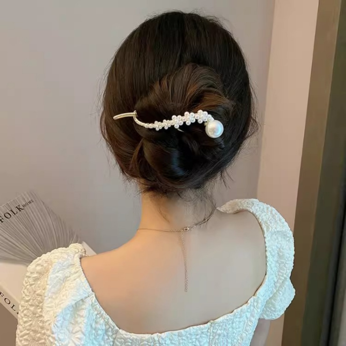 エレガントなグリッターパールヘアクリップ レディース トレン - Korean Girls Lifestyle のレビューと価格