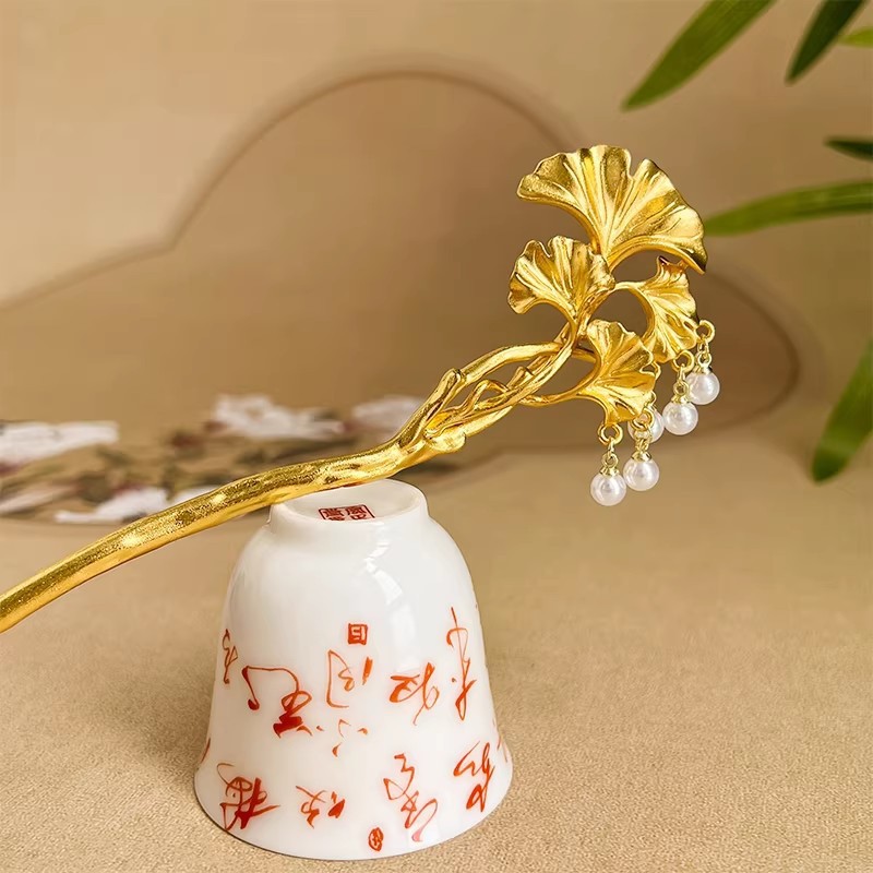 1PC エレガントな黄金のイチョウの葉ヘアスティック新中国古 - Hanbok Hair Pin のレビューと価格