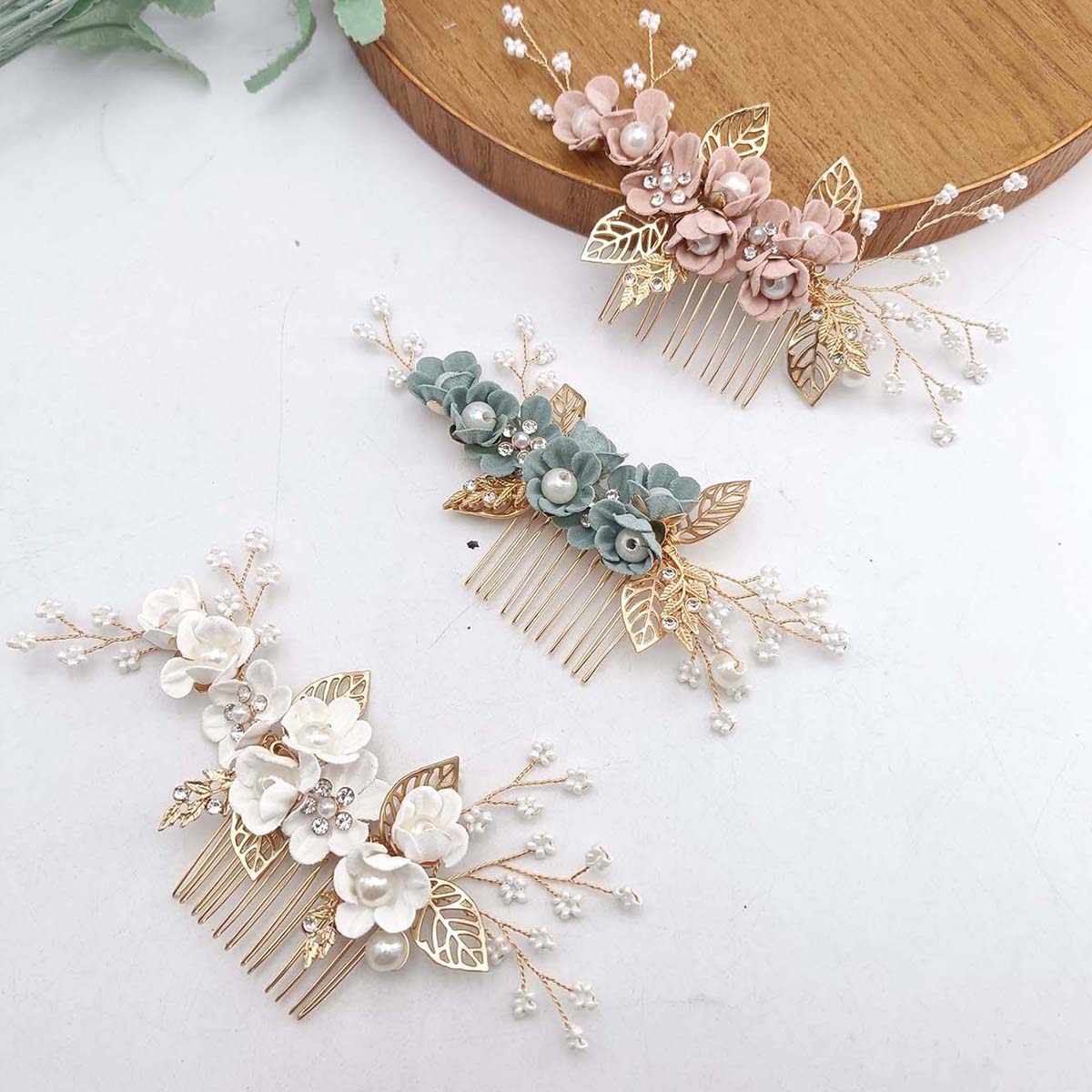 クリスタルパールヘアコームクリップピン合金リーフヘアコーム手 - Hanbok Hair Pin のレビューと価格