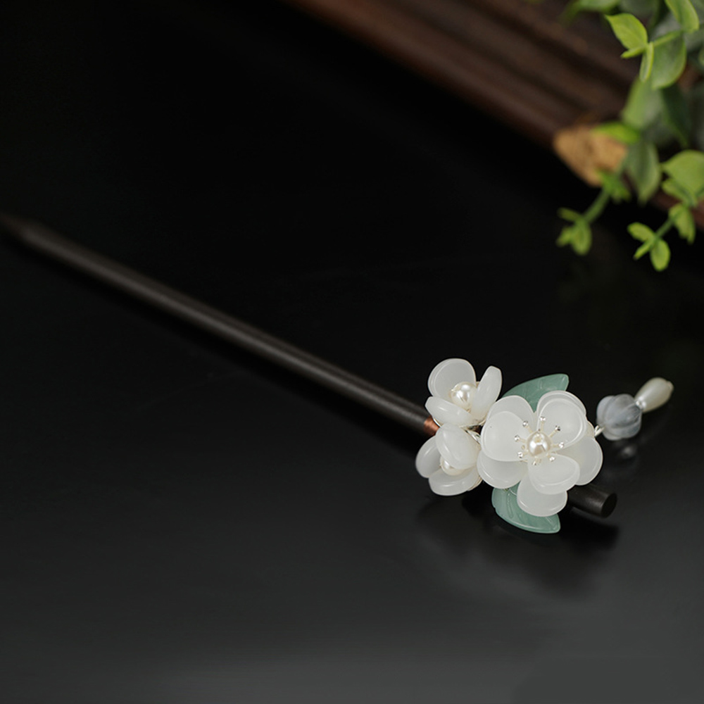 レトロな花のヘアピンパール白檀 Tassek ヘアスティック - Hanbok Hair Pin のレビューと価格